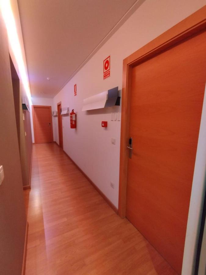 Hello Villarreal Suites Vila-real Exterior foto