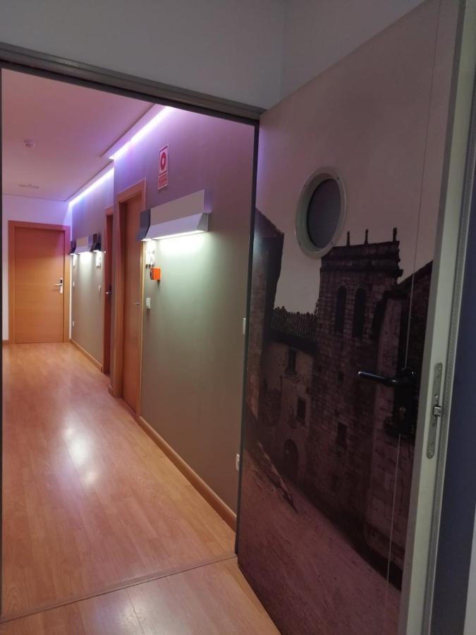 Hello Villarreal Suites Vila-real Exterior foto