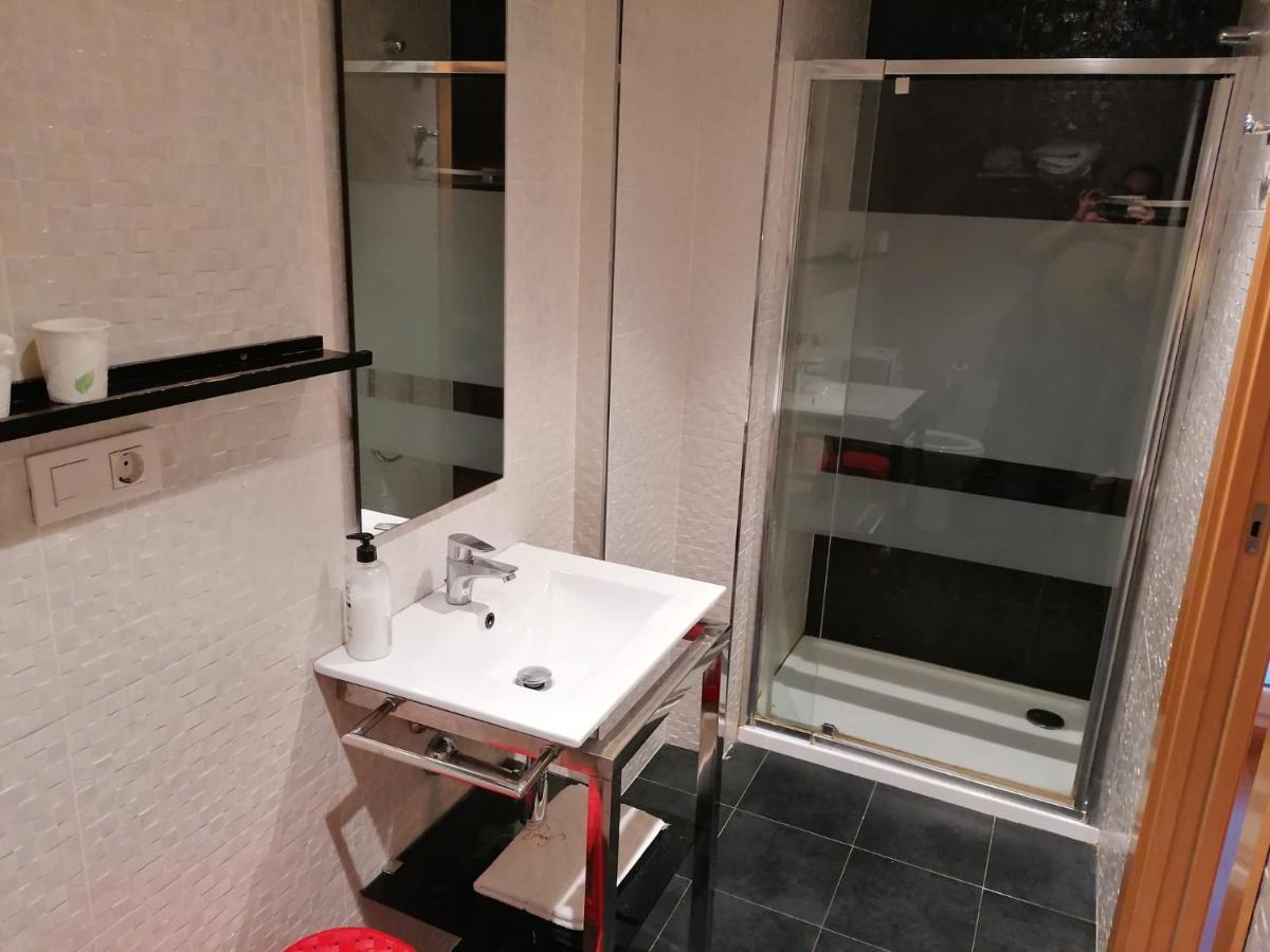 Hello Villarreal Suites Vila-real Exterior foto