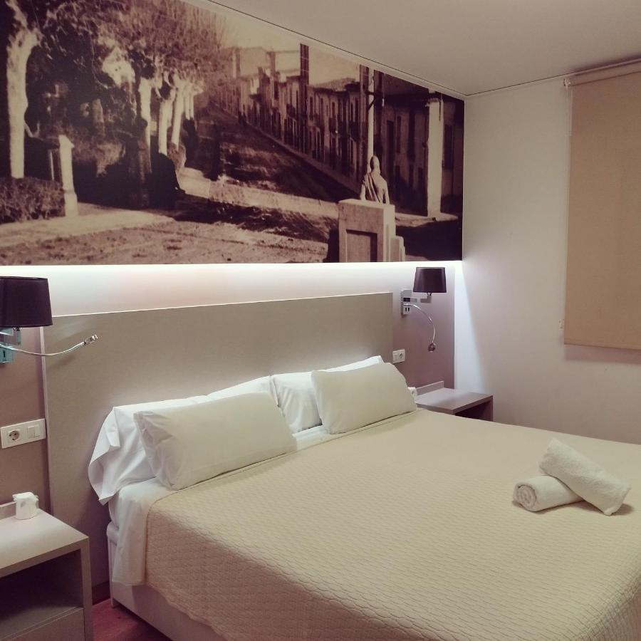 Hello Villarreal Suites Vila-real Exterior foto