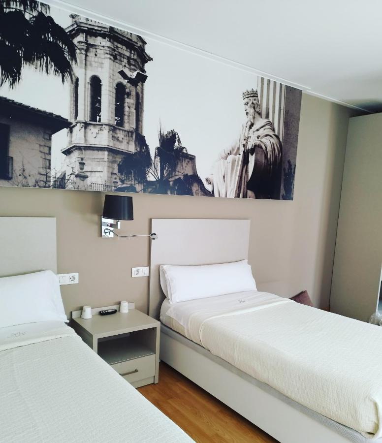 Hello Villarreal Suites Vila-real Exterior foto