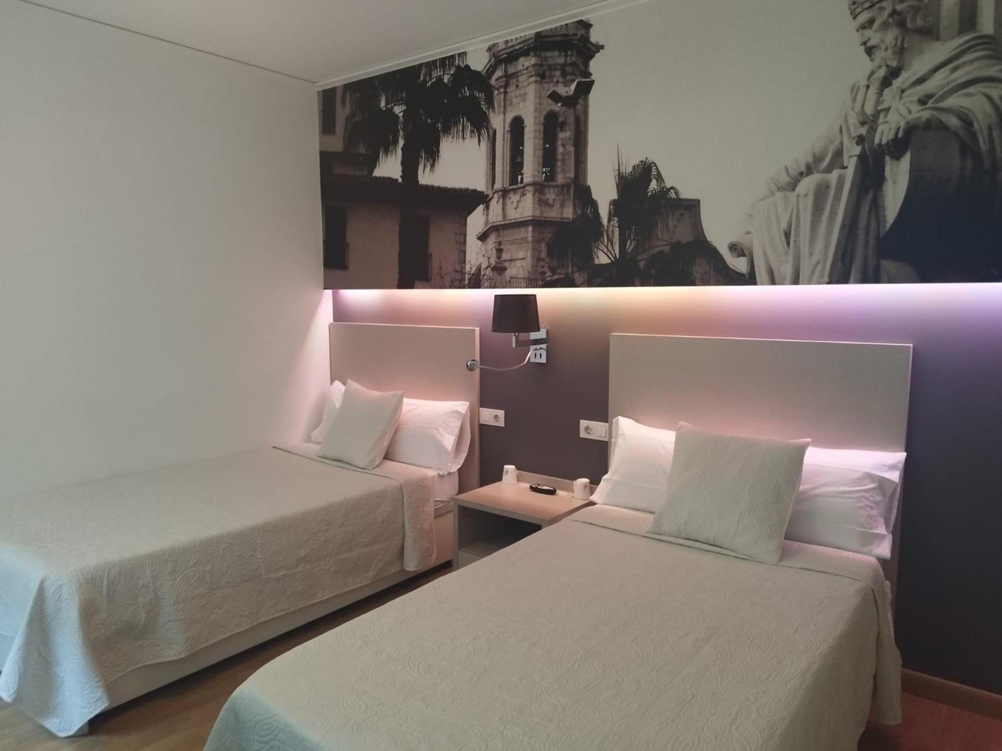 Hello Villarreal Suites Vila-real Exterior foto