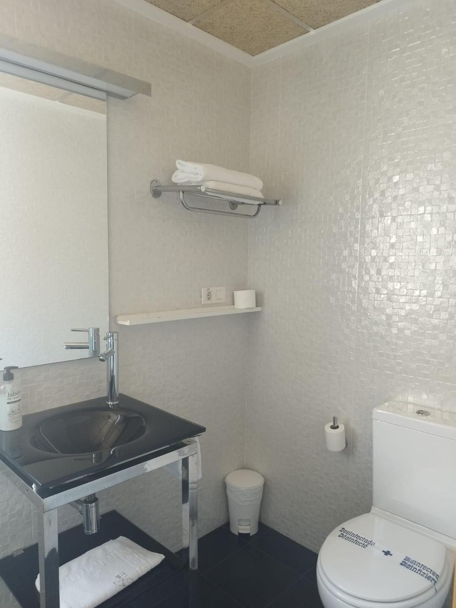 Hello Villarreal Suites Vila-real Exterior foto